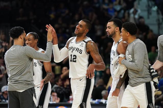 越塔链条完 越塔链条完