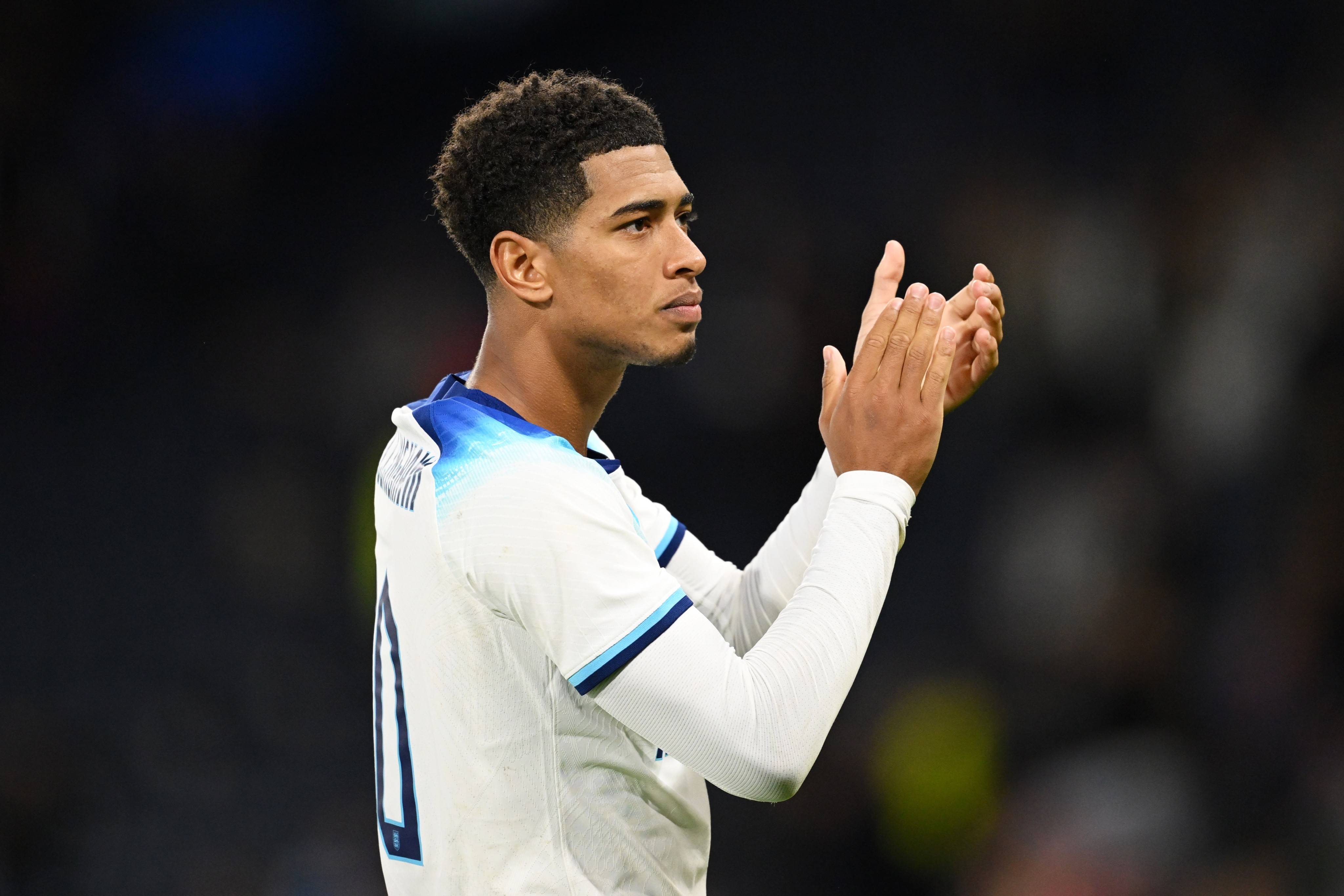 里完成再定 里完成再定