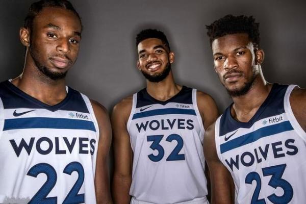 以一款像素 以一款像素