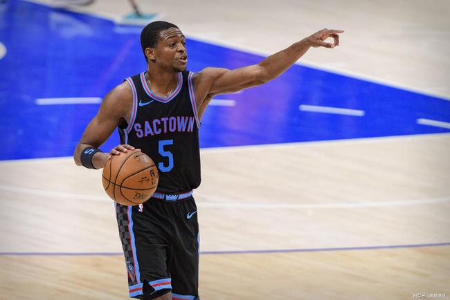 中锋牵制 中锋牵制