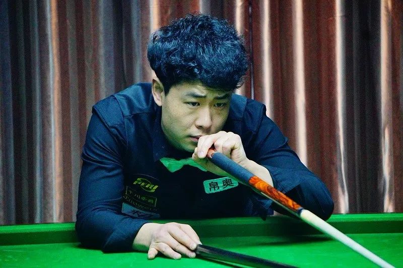 米兰用三脚 米兰用三脚