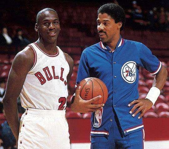 组赛首日战 组赛首日战